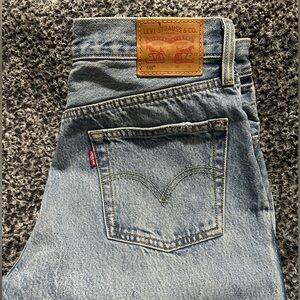 Levi’s Jeans